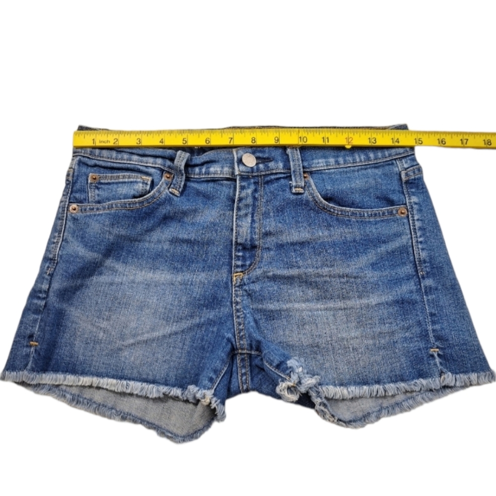 Gap 1969 Women's Denim Distressed Blue Shorts Size 27 - Picture 8 of 13